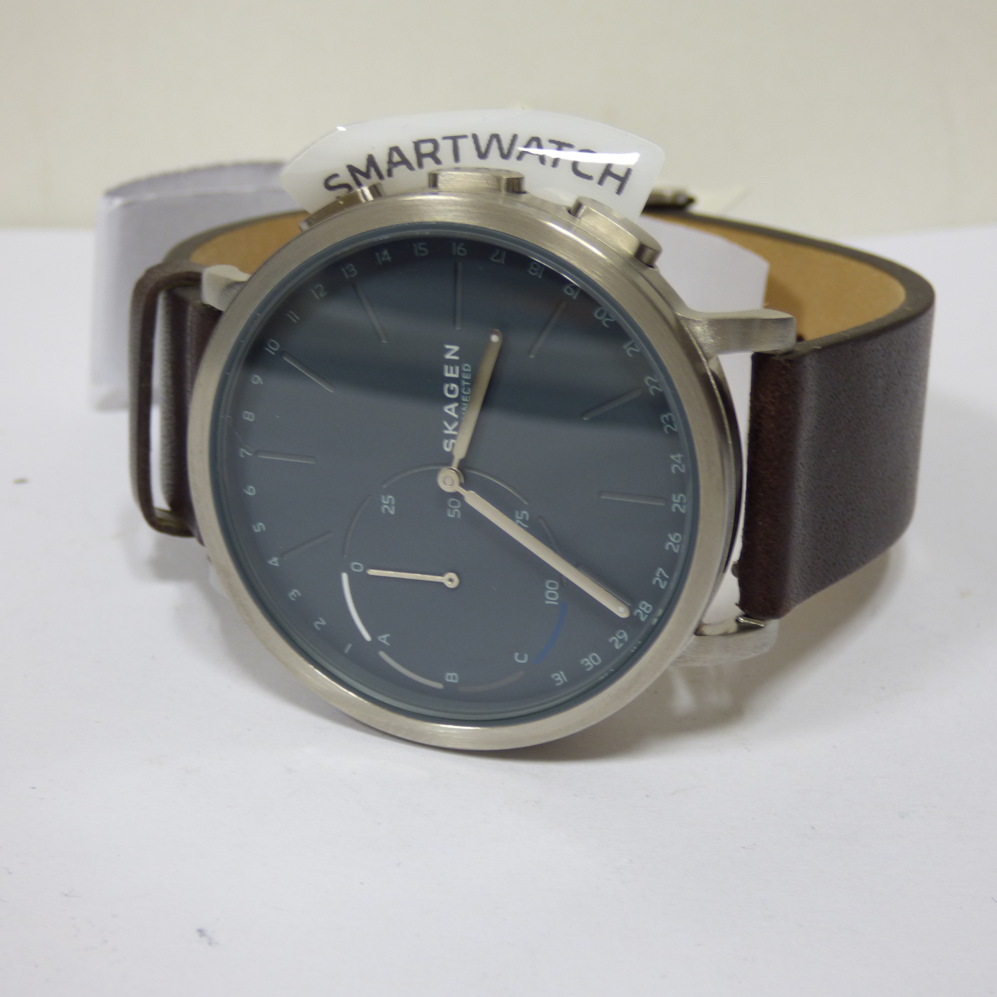 Skagen unisex outlet hybrid smartwatch skt1110